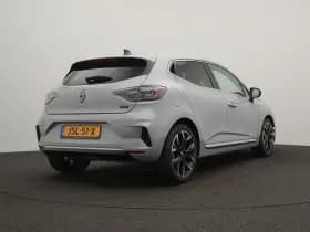 Renault Clio thumbnail 6
