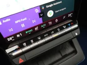 Renault Mégane E-Tech thumbnail 34