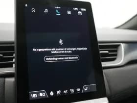 Renault Captur thumbnail 33