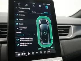 Renault Captur thumbnail 42