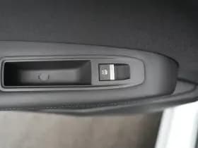 Renault Captur thumbnail 56