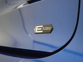Renault Clio thumbnail 17