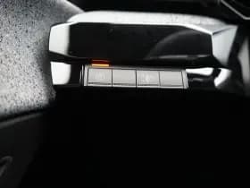 Renault Clio thumbnail 26