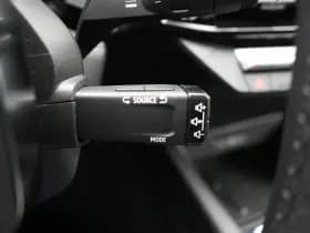 Renault Clio thumbnail 28