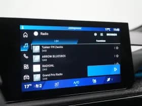 Renault Clio thumbnail 35