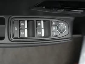 Renault Clio thumbnail 20