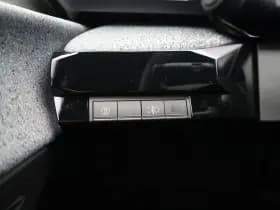 Renault Clio thumbnail 26
