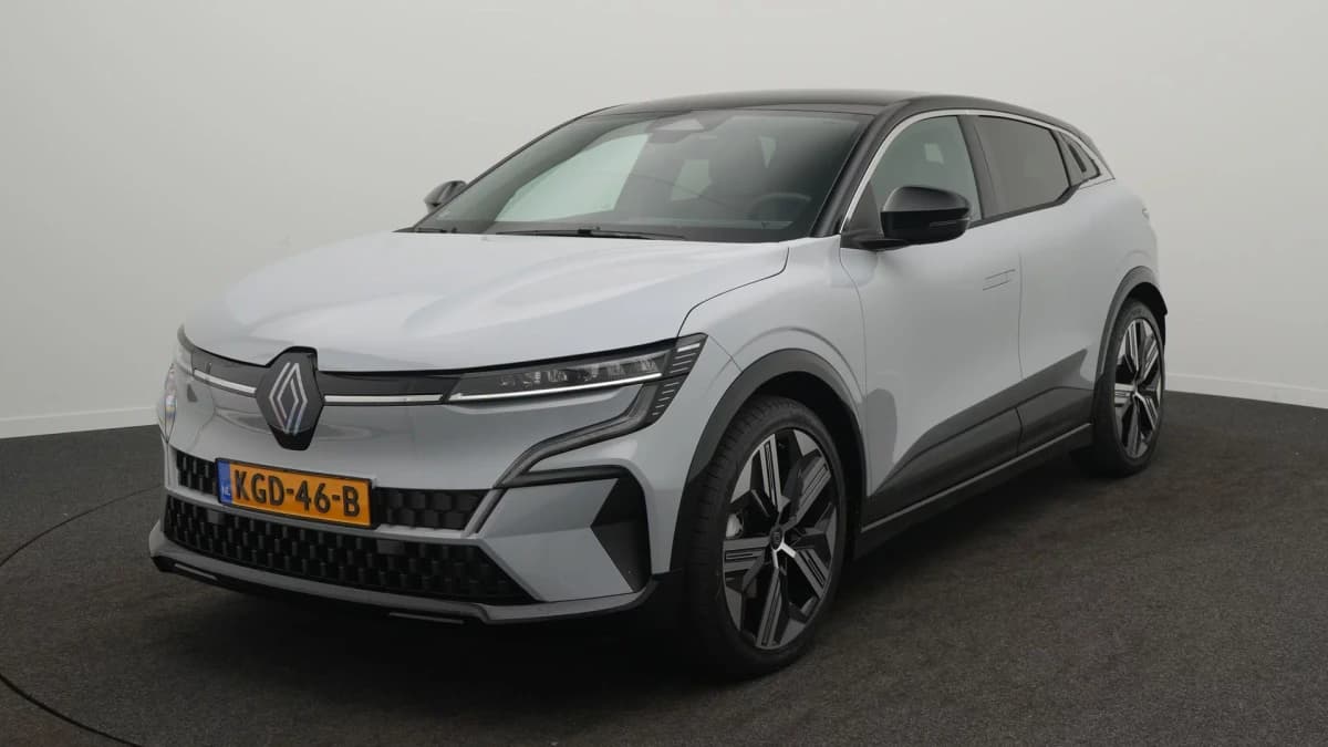 Renault Mégane E-Tech — foto 1