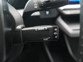Renault Mégane E-Tech thumbnail 17