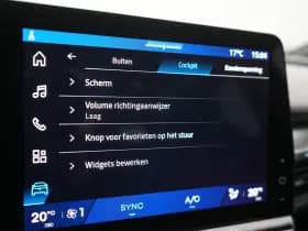 Renault Mégane E-Tech thumbnail 36