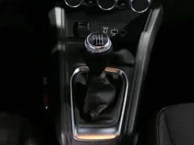 Renault Captur thumbnail 14