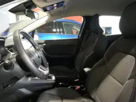 Renault Captur thumbnail 18