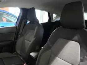 Renault Captur thumbnail 19