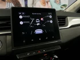 Renault Captur thumbnail 35