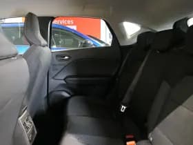 Renault Captur thumbnail 7