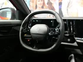 Renault Austral thumbnail 13