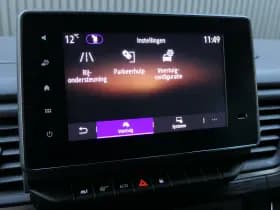 Renault Trafic thumbnail 36