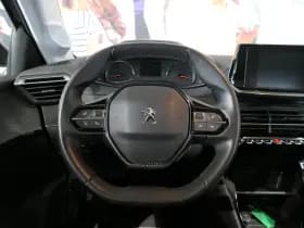 Peugeot 208 thumbnail 11