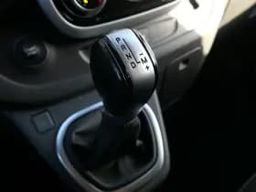 Renault Trafic thumbnail 32