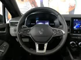 Renault Clio thumbnail 12