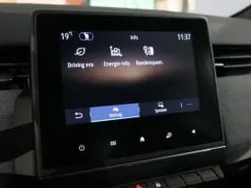 Renault Clio thumbnail 35
