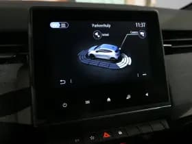 Renault Clio thumbnail 39
