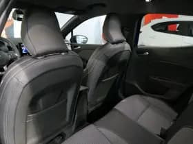 Renault Clio thumbnail 7