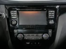 Nissan Qashqai thumbnail 17