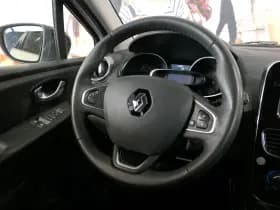 Renault Clio thumbnail 11