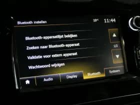 Renault Clio thumbnail 35
