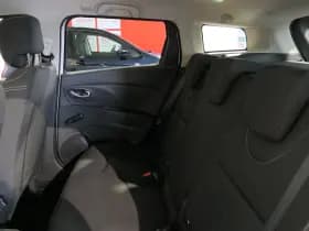 Renault Clio thumbnail 8