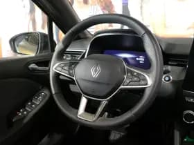 Renault Clio thumbnail 11