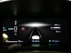 Renault Clio thumbnail 25