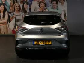 Renault Clio thumbnail 4
