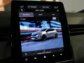 Renault Clio thumbnail 41