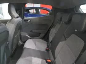 Renault Clio thumbnail 8