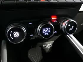 Renault Clio thumbnail 29