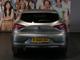 Renault Clio thumbnail 4
