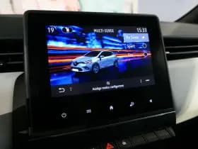 Renault Clio thumbnail 41