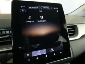 Renault Captur thumbnail 37