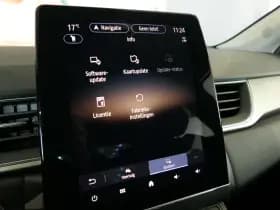 Renault Captur thumbnail 38