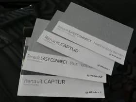 Renault Captur thumbnail 48