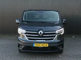Renault Trafic thumbnail 2