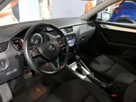 Škoda Octavia thumbnail 25