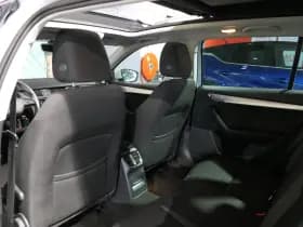 Škoda Octavia thumbnail 7