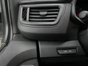 Renault Trafic thumbnail 17