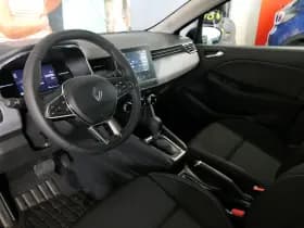Renault Clio thumbnail 19