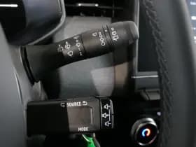 Renault Clio thumbnail 25