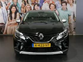 Renault Captur thumbnail 2