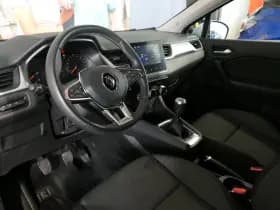 Renault Captur thumbnail 22
